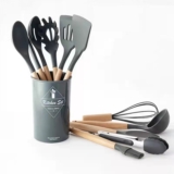 033 – Kit C/12 Utensílios De Cozinha Silicone Cabo Madeira
